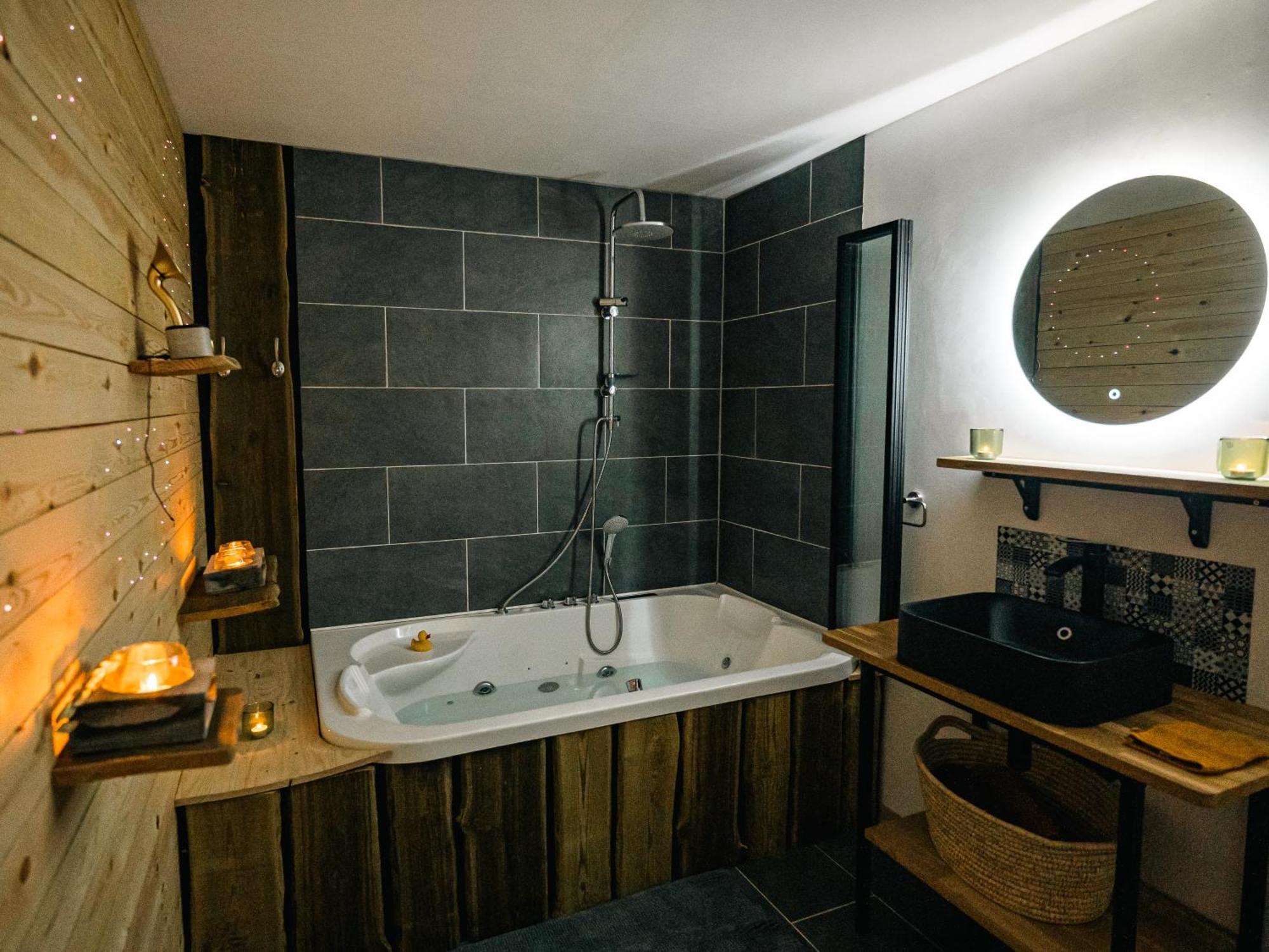 Appartement Spa Vip Pont Alsort Froid-Chapelle 外观 照片